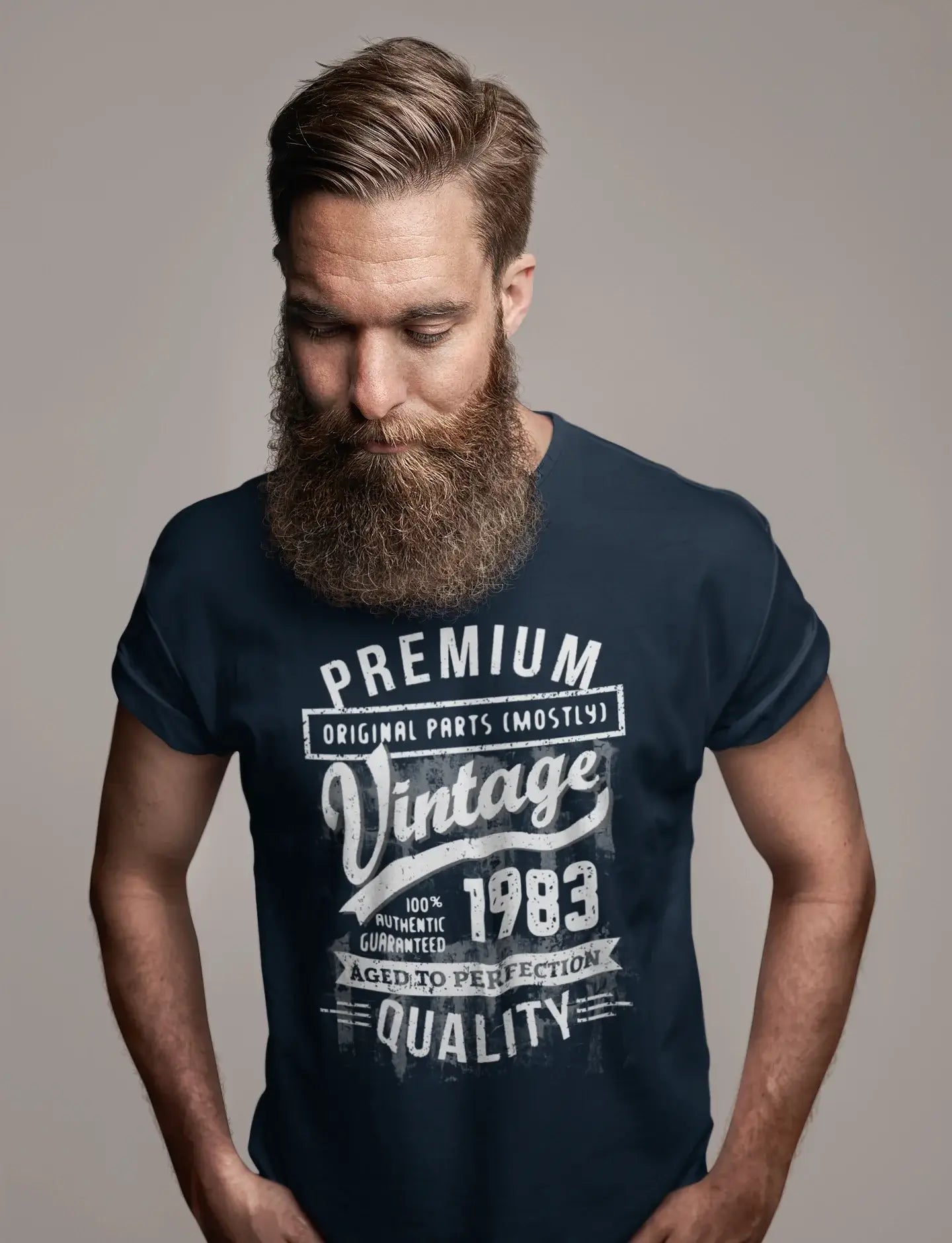 ULTRABASIC - Graphic Men's 1983 Aged to Perfection Birthday Gift T-Shirt