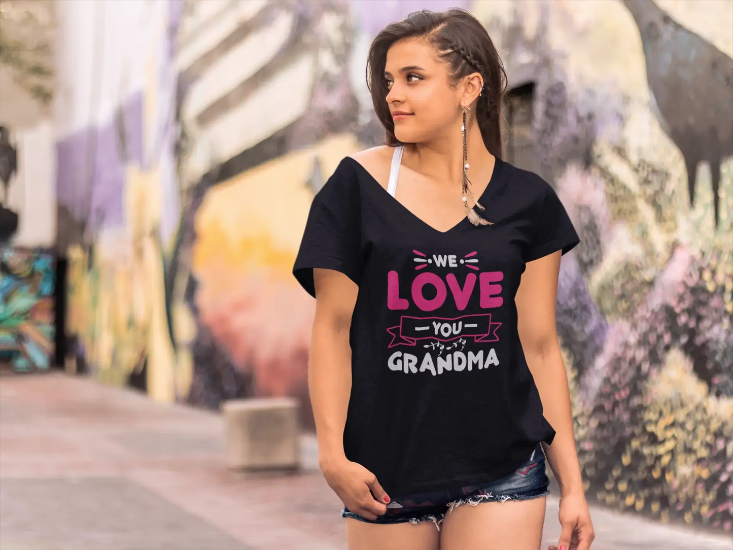 ULTRABASIC Women's T-Shirt We Love You Grandma - Short Sleeve Tee Shirt Tops